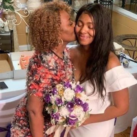 Meet your Posher, Patsy - Picture 1 of 1